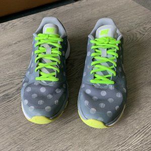 Nike Dual Fusion TR Sneakers Women's 6.5